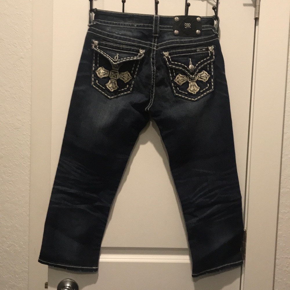 Cuffed Capri